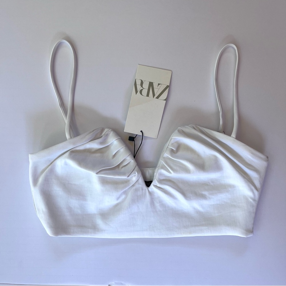 Zara Women’s Crop Top.